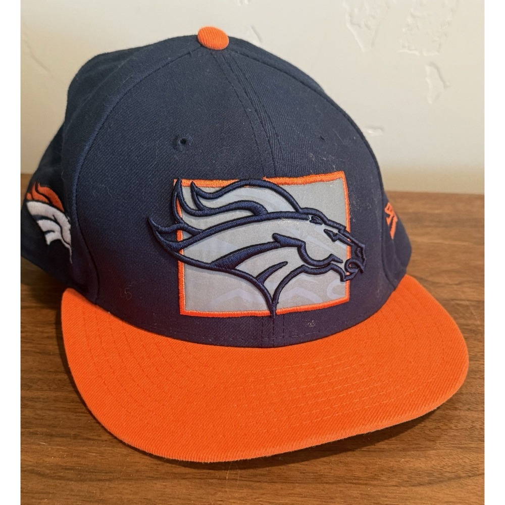 New Era 59Fifty Denver Broncos Reflective Fitted Hat Cap 7 3/4  Blue NFL. A5